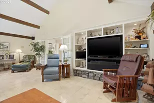 210 W 8th St, Lafayette, OR 97127 - Photo 11