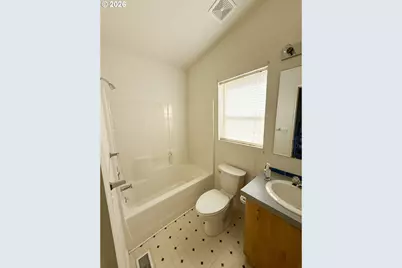 10413 F Ave, Island City, OR 97850 - Photo 11