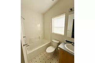10413 F Ave, Island City, OR 97850 - Photo 11