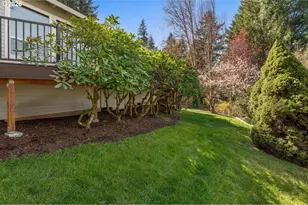 12329 SW 34th Ave, Portland, OR 97219 - Photo 33