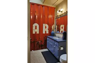 4395 E 20th Ave, Eugene, OR 97403 - Photo 9