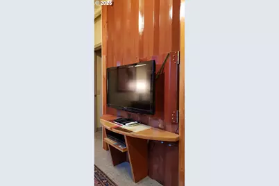 4395 E 20th Ave, Eugene, OR 97403 - Photo 15