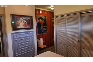 4395 E 20th Ave, Eugene, OR 97403 - Photo 11