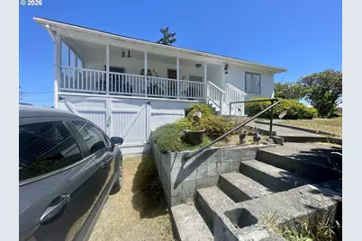 2519 Everett Ave, North Bend, OR 97459 - Photo 5
