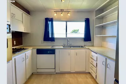 2519 Everett Ave, North Bend, OR 97459 - Photo 27