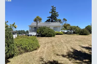 2519 Everett Ave, North Bend, OR 97459 - Photo 7