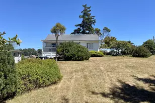 2519 Everett Ave, North Bend, OR 97459 - Photo 7