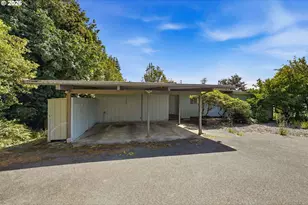 1159 E 1st Pl, Coquille, OR 97423 - Photo 45