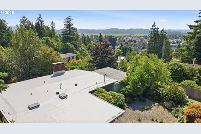 1159 E 1st Pl, Coquille, OR 97423 - Photo 41