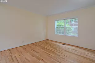 306 E 12th St, Vancouver, WA 98660 - Photo 5