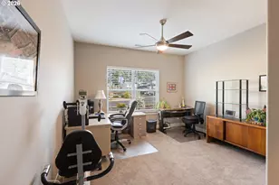 582 Fairway Estates Dr, Sutherlin, OR 97479 - Photo 29