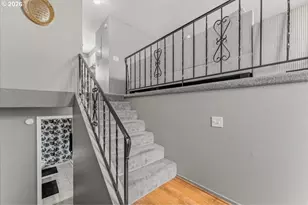 201 SE 176th Pl, Portland, OR 97233 - Photo 27