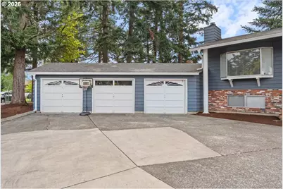 201 SE 176th Pl, Portland, OR 97233 - Photo 3