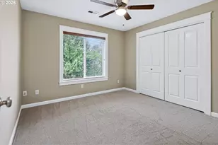 8817 SW 49th Ave, Portland, OR 97219 - Photo 19