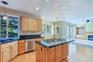 14992 SW Lookout Dr, Tigard, OR 97224 - Photo 9