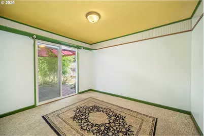 105 S R St, Cottage Grove, OR 97424 - Photo 13
