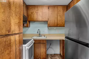 6534 SE Knight St, Portland, OR 97206 - Photo 9