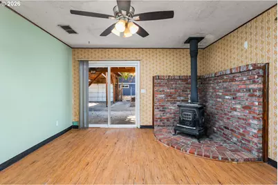 6534 SE Knight St, Portland, OR 97206 - Photo 17