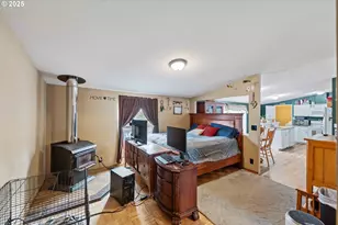 235 1st Ave, Coos Bay, OR 97420 - Photo 11