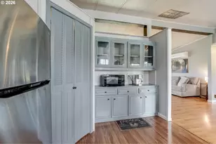 2505 Dry Creek Rd, Mosier, OR 97040 - Photo 13