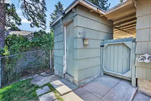 3331 W 13th St, The Dalles, OR 97058 - Photo 27