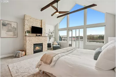 875 N Harbour Dr, Portland, OR 97217 - Photo 19