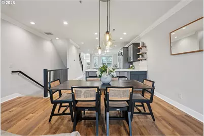 875 N Harbour Dr, Portland, OR 97217 - Photo 11