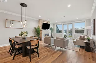 875 N Harbour Dr, Portland, OR 97217 - Photo 13