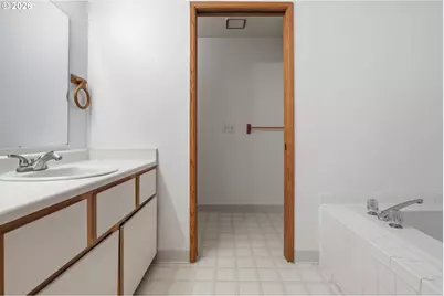 1408 NE 72nd St #2, Vancouver, WA 98665 - Photo 25