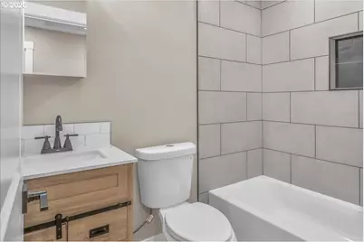 5580 SE 120th Ave, Portland, OR 97266 - Photo 25