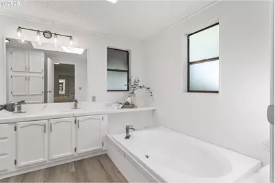 15196 SE Lala Dr, Clackamas, OR 97015 - Photo 27