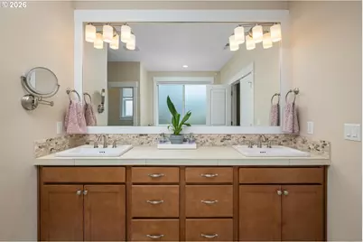 20475 SW Comanche Ter, Tualatin, OR 97062 - Photo 29