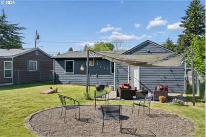 10910 NE Knott St, Portland, OR 97220 - Photo 23