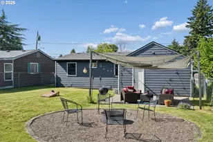 10910 NE Knott St, Portland, OR 97220 - Photo 23