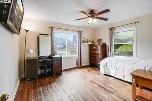 12413 SE Mill St, Portland, OR 97233 - Photo 7