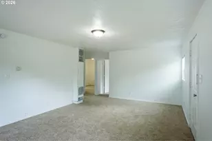 18427 SE Yamhill St, Portland, OR 97233 - Photo 13