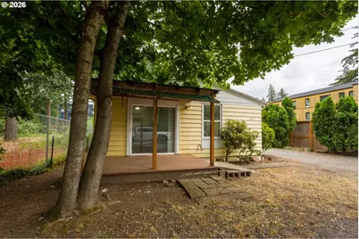 18427 SE Yamhill St, Gresham, OR 97233 - Photo 5