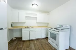 18427 SE Yamhill St, Portland, OR 97233 - Photo 27