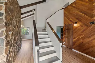 1358 Scott Ln, North Bend, OR 97459 - Photo 5