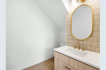 3864 NE Alberta Ct, Portland, OR 97211 - Photo 7
