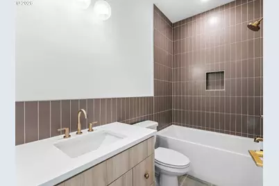 3864 NE Alberta Ct, Portland, OR 97211 - Photo 9
