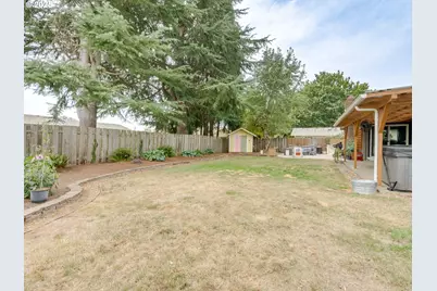 914 NE 26th St, McMinnville, OR 97128 - Photo 31