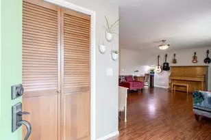 914 NE 26th St, McMinnville, OR 97128 - Photo 5