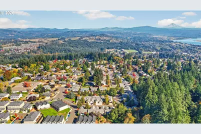 2449 NW Logan St, Camas, WA 98607 - Photo 37