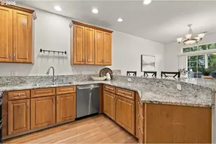15235 SW Jasper Ln, Beaverton, OR 97007 - Photo 11