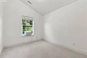 15235 SW Jasper Ln, Beaverton, OR 97007 - Photo 15
