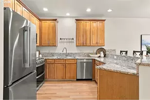 15235 SW Jasper Ln, Beaverton, OR 97007 - Photo 9