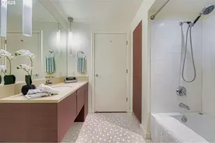 3601 S River Pkwy, Portland, OR 97239 - Photo 23