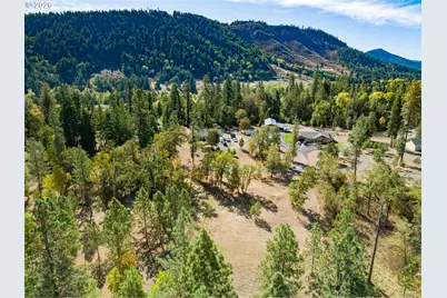 188 Trillium Ln, Tenmile, OR 97481 - Photo 23