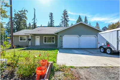 188 Trillium Ln, Tenmile, OR 97481 - Photo 3